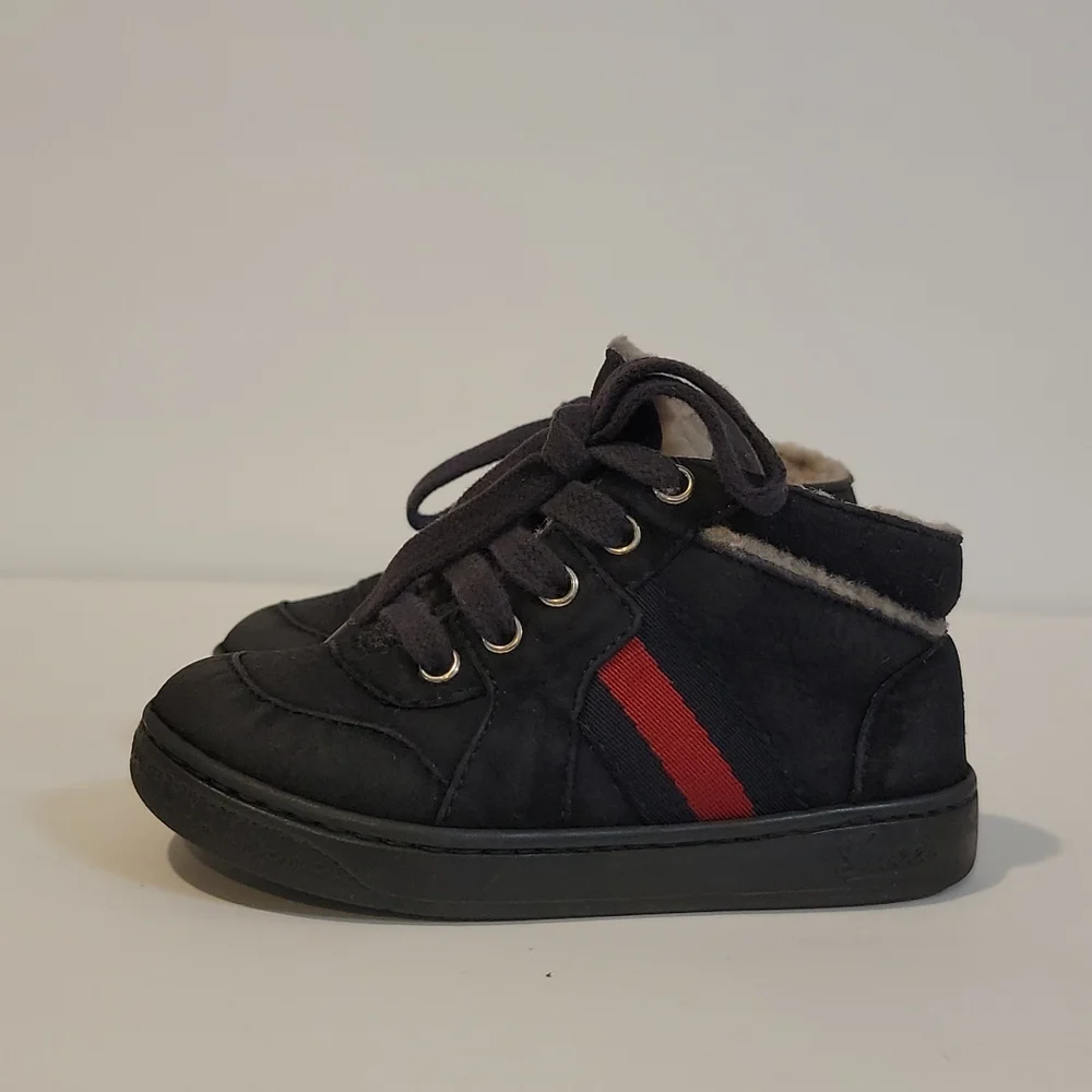 Gucci boys toddler sheepskin sneakers blue web toddler size 21 coda kanye